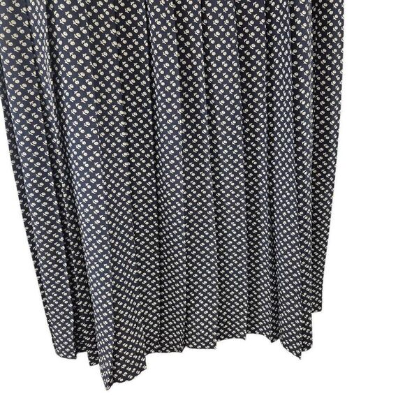 Navy & White Mini Floral Polyester Pleated Skirt with Matching Scarf or Sash - Picture 7 of 8